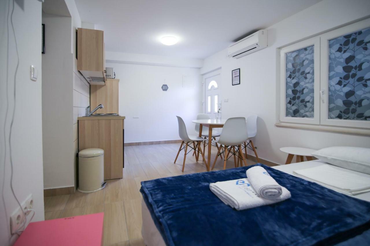 Apartman L&A Apartment บีโอกราดนาโมรู ภายนอก รูปภาพ