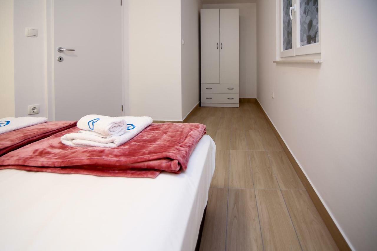 Apartman L&A Apartment บีโอกราดนาโมรู ภายนอก รูปภาพ
